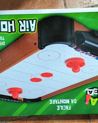 Air hockey