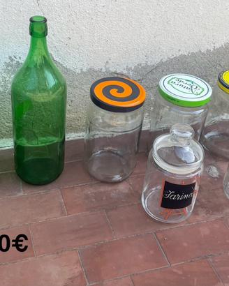 Vasi e bottiglie