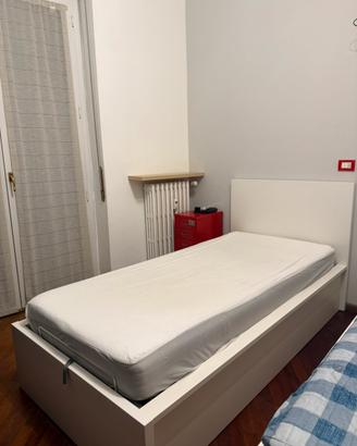 DUE LETTI IKEA CON MATERASSI