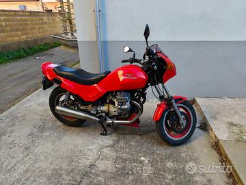 Moto Guzzi Lario