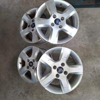 4 cerchi in lega per Ford da R15