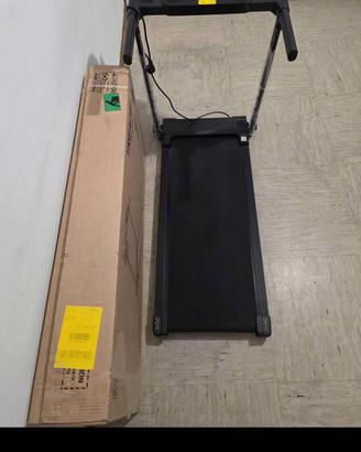 Tapis roulant elettrico semplice, usato poc