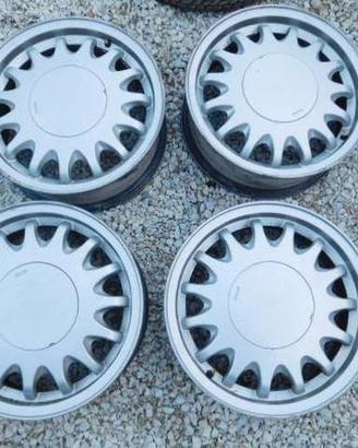 5 cerchi in lega+borchiette saab 900 cabriolet