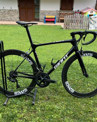 Giant TCR PRO