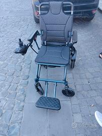 Sedia a rotelle elettrica