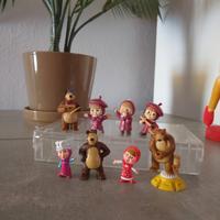 Lotto Masha e orso figurine comansi kinder