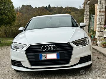 AUDI A3 3ª serie - 2019