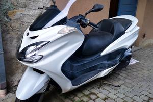 Yamaha Majesty YP400 2010 Scooter