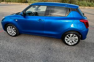 Suzuki swift 1.2 hybrid cool
