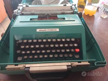 macchina da scrivere 