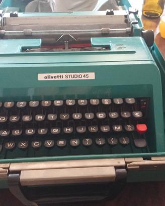 macchina da scrivere 
