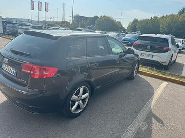 Audi A3 S-Line interno ed esterno