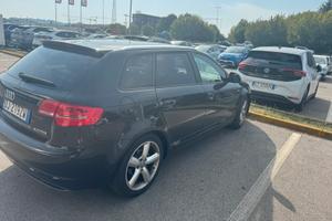 Audi A3 S-Line interno ed esterno
