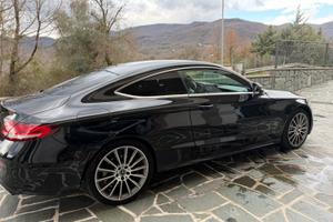 Mercedes-Benz C220 d 4MATIC (C205)