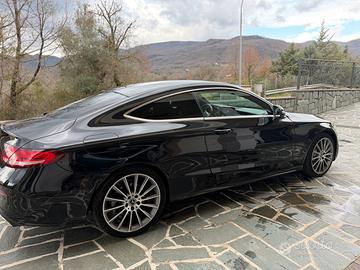 Mercedes-Benz C220 d 4MATIC (C205)