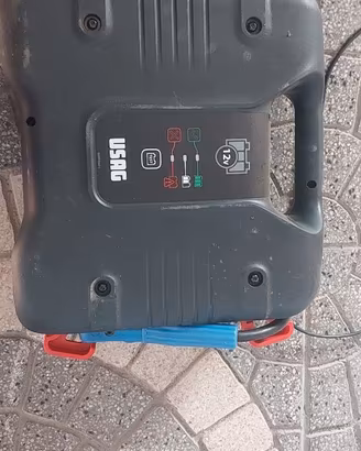 Avviatore Booster professionale per auto e furgoni