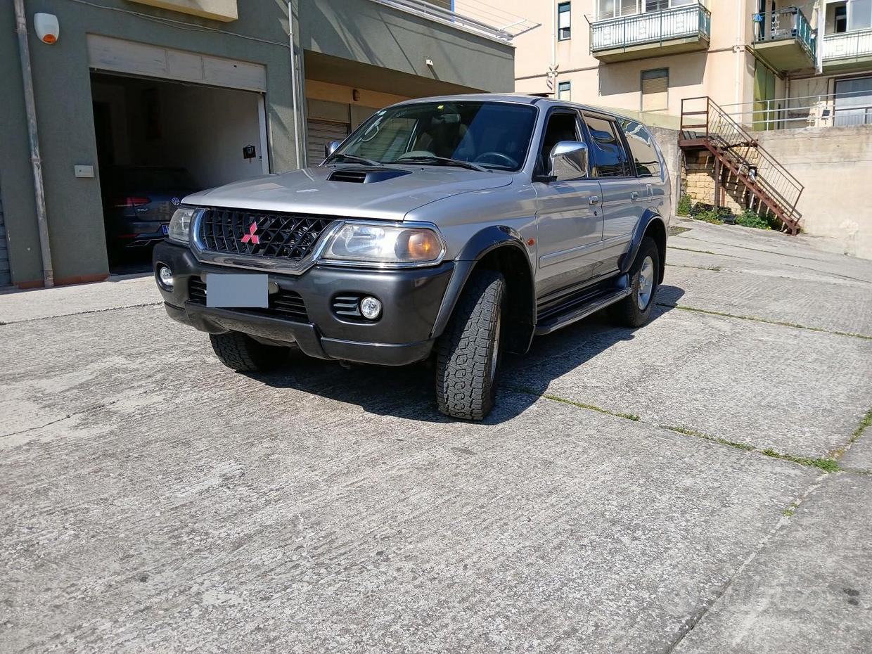 MITSUBISHI Pajero Sport