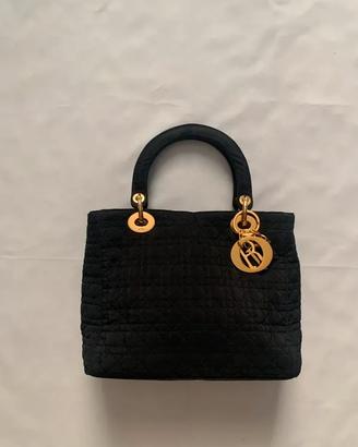 Lady Dior Cannage Negra in tela
