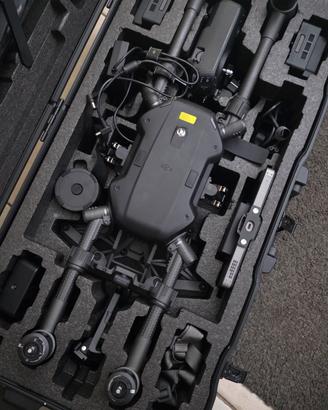 drone PROFESSIONALE DJI