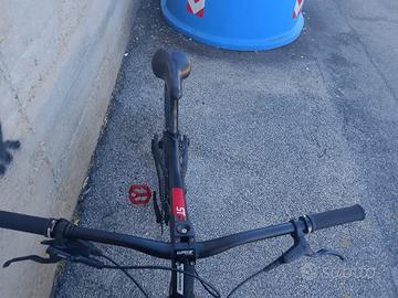 Bicicletta Rockrider 530 S
