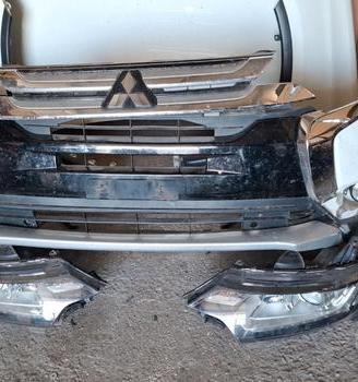 MITSUBISHI OUTLANDER 2.2D MUSO COMPLETO 15-19