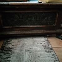 Cassapanca in legno