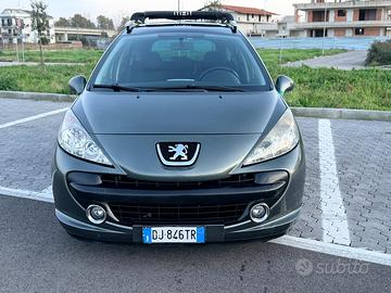 Peugeot  207sw 1.6 disel con gancio traino  1.700e