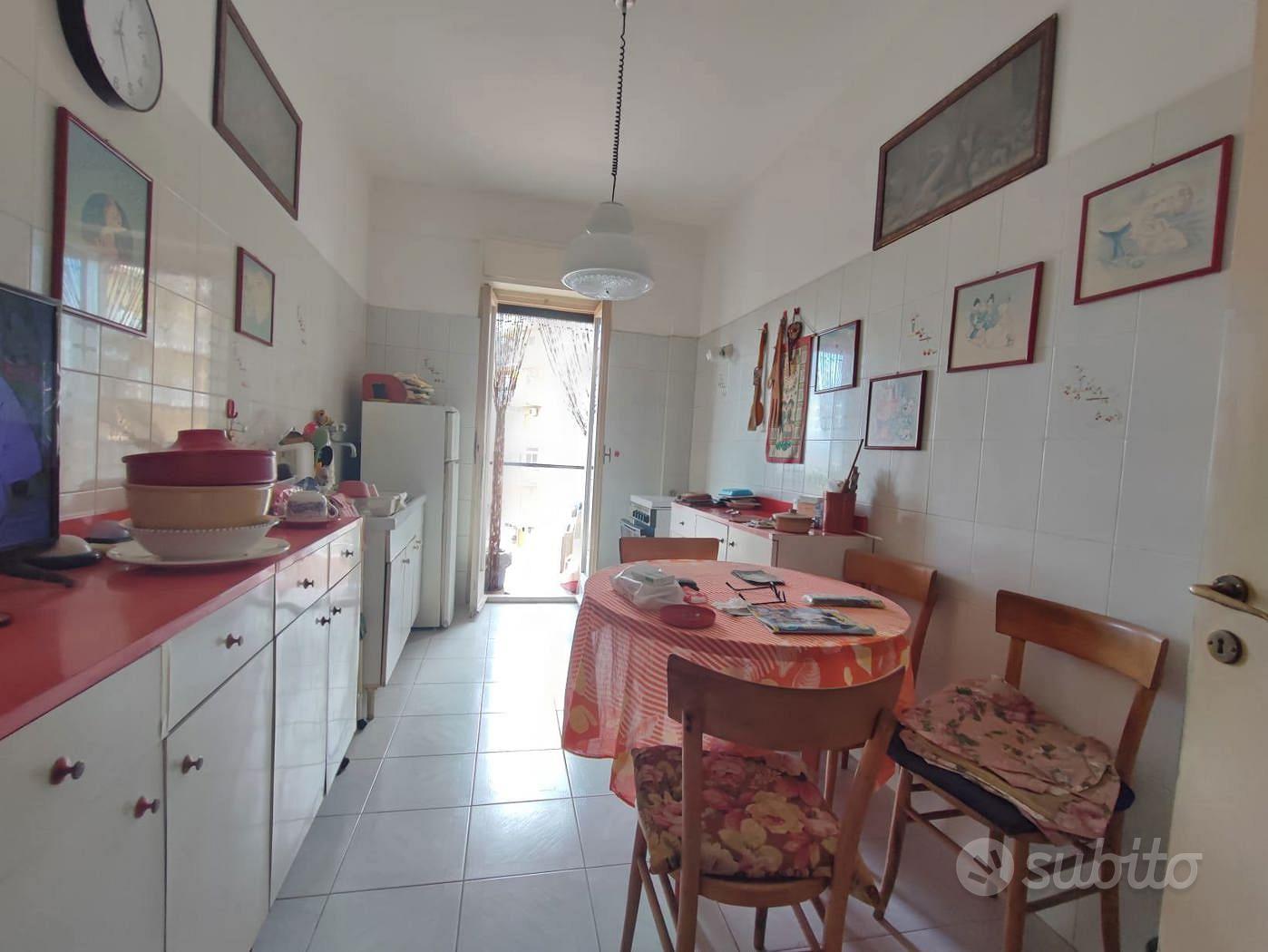 Appartamento – Palermo, Villaggio Santa Rosalia, IV Circoscrizione - Altro