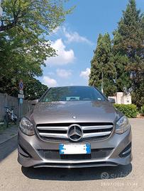 Mercedes Benz 2016