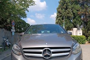 Mercedes Benz 2016
