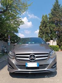 Mercedes Benz 2016