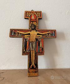 Crocefisso in legno 15x10