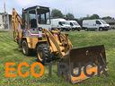 macchina-operatrice-semovente-terna-caricatore-e