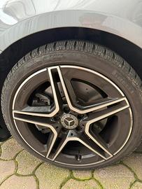 Cerchi e gomme da 18 mercedes benz