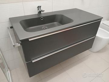 MOBILE CON LAVELLO BERLONI