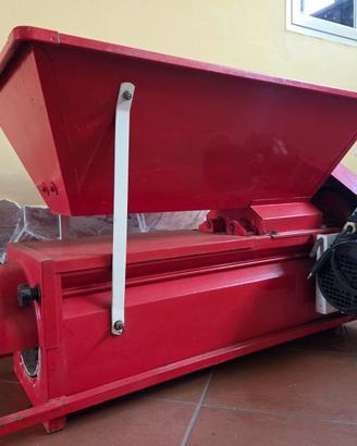 Dirappatrice pigiatrice