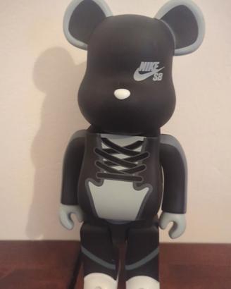 Bearbrick 400% Nike SB