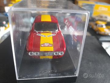 Alfa Romeo Giulia Gta Modellino  Scala 1_43 