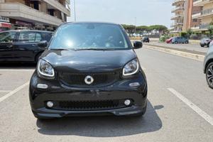 Smart ForTwo BRABUS 0.9 Turbo twinamic parisblue X