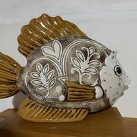 Carpa KOI in ceramica bene augurale per il 2026