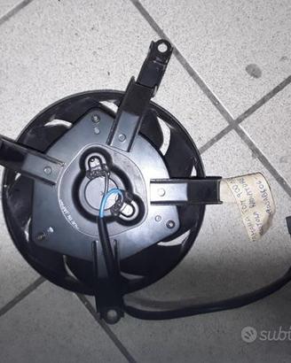 Ventola radiatore usato yamaha tdm 900 '06