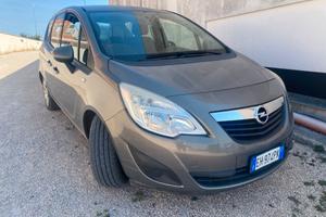 Opel Meriva 1.3 CDTI 95CV ecoFLEX Cosmo