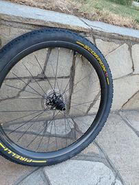 Ruota mtb 29 carbonio. 