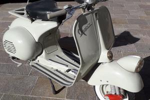 Piaggio Vespa 125 (VN) - 1953