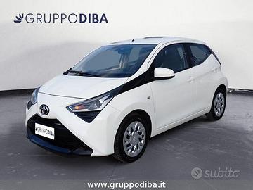 Toyota Aygo II 2018 5p 5p 1.0 x-business 72cv