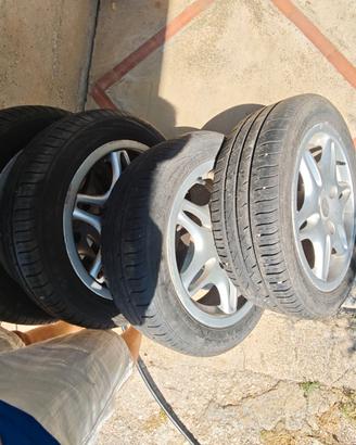4 Cerchi in Lega+Gomme Nexen Smart Fortwo 450-451