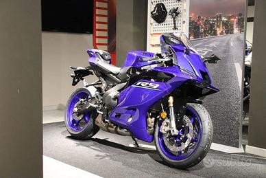 Yamaha YZF R9