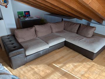 divano pelle tessuto