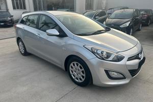 Hyundai i30 1.6 CRDi STATION WAGON Comfort