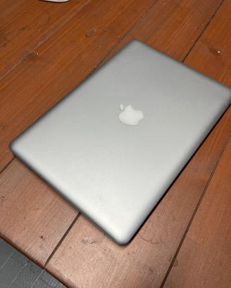 Macbook 13 fine 2008